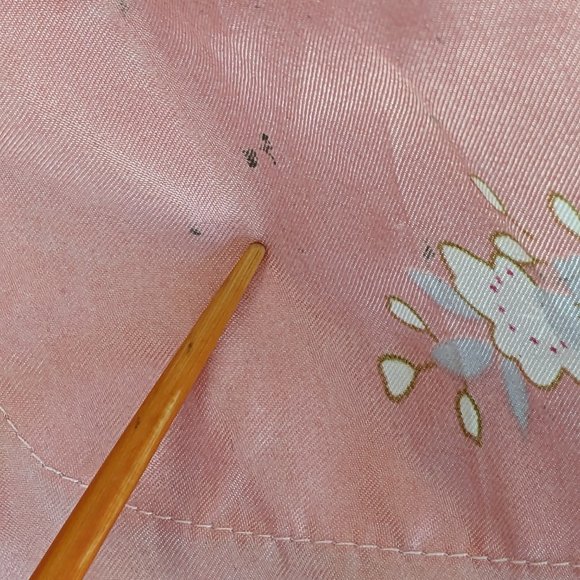 Theatrical Pink Satin Kimono Robe - Picture 9 of 14